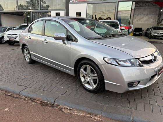 HONDA CIVIC 1.8 EXS 16V GASOLINA 4P AUTOMÁTICO